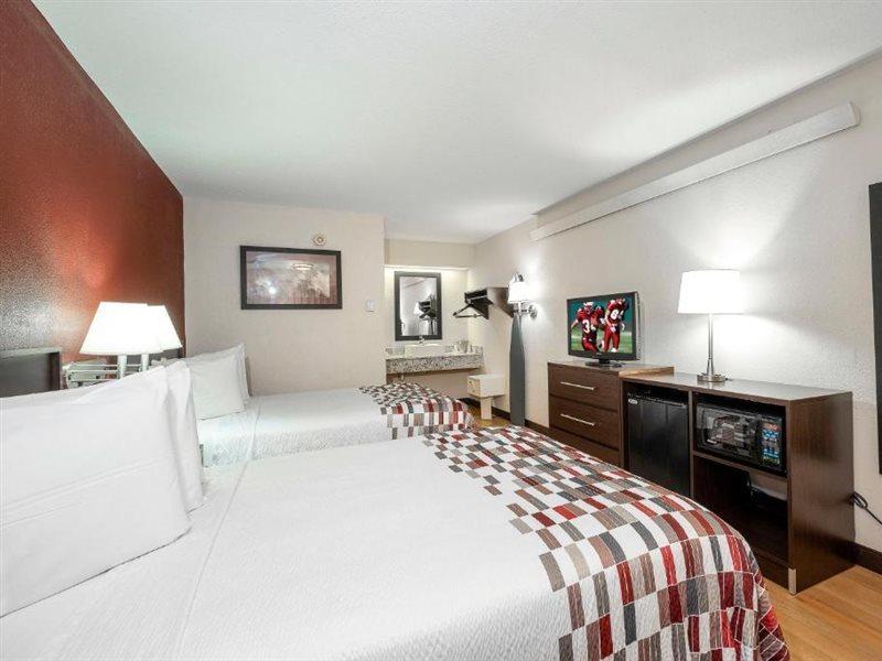 Travelodge By Wyndham Peoria