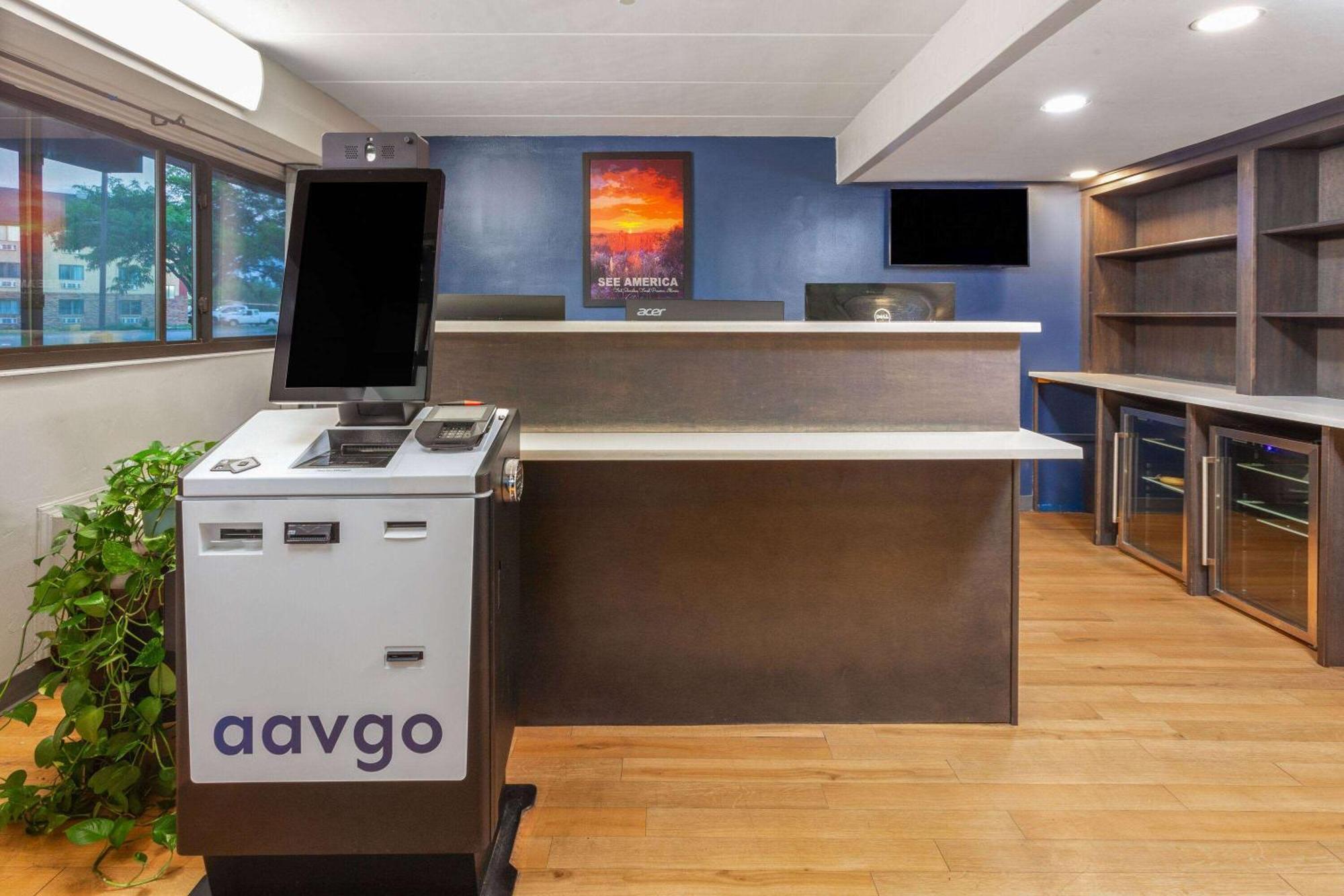 Travelodge By Wyndham Peoria