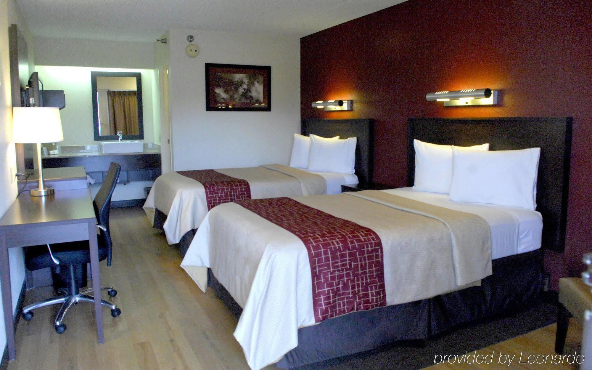 Motel Travelodge By Wyndham 2*